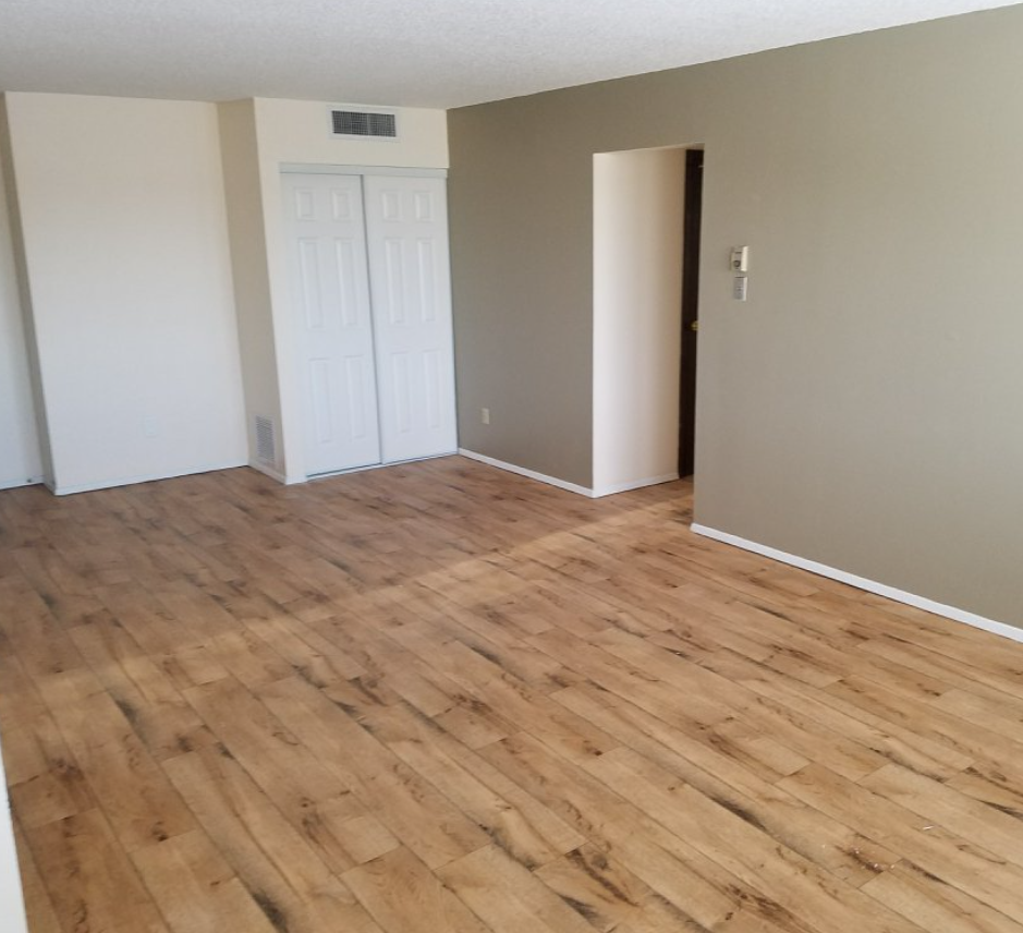 Grand View Plaza Apartments gallery photo 3