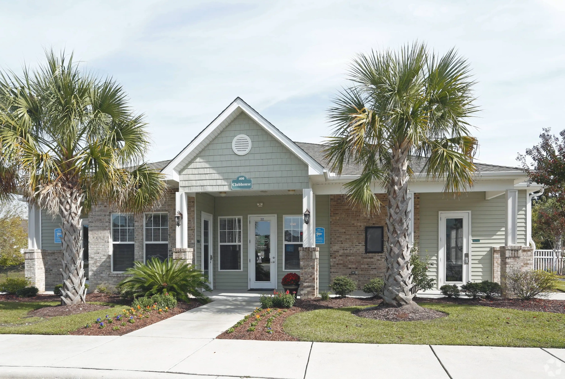 Charleston Place gallery photo 4