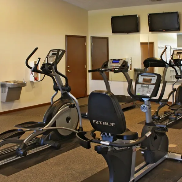 Colonial Pointe @ Fairview Apartments gallery photo 7