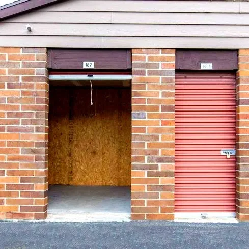 Oak Harbor Mini Storage gallery photo 2