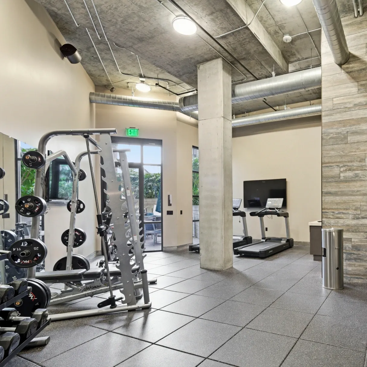 Urbana Rental Flats gallery photo 2