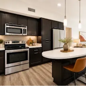 Urbana Rental Flats gallery photo 1