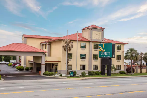 Quality Inn & Suites Fort Jackson gallery photo 1
