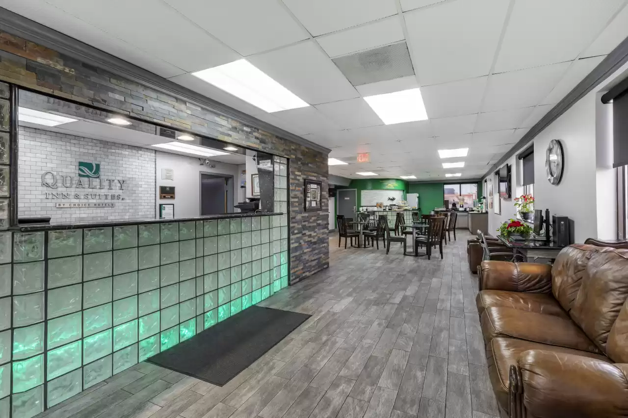 Quality Inn & Suites Fort Jackson gallery photo 3