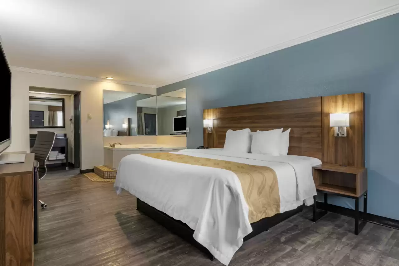 Quality Inn & Suites Fort Jackson gallery photo 4