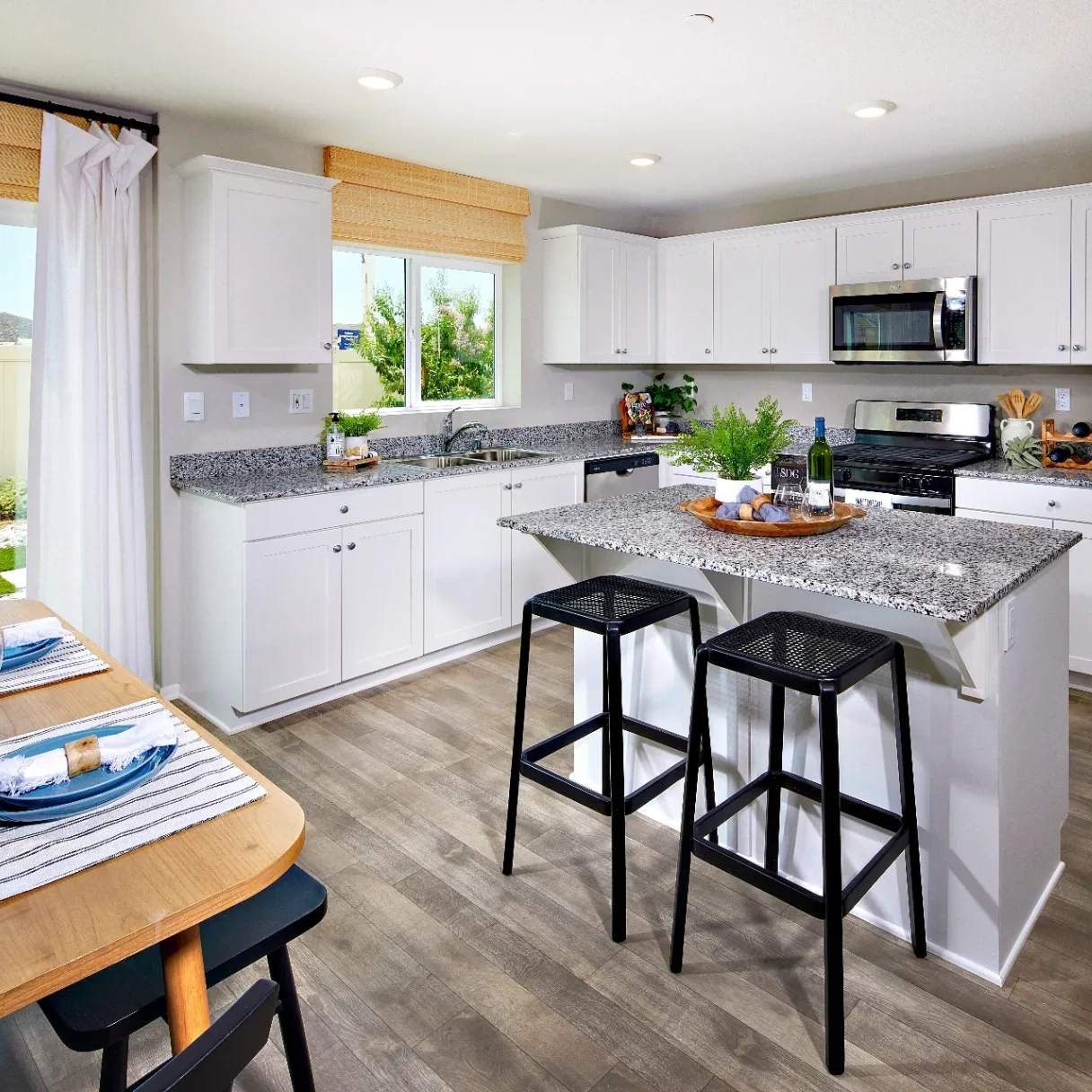 D.R. Horton - Pradera gallery photo 3