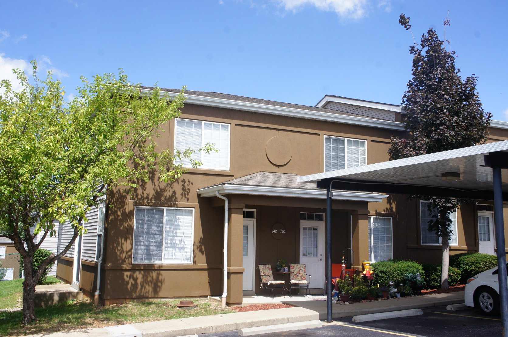 Oak Point Townhomes - Cheryl D Farmer- Hayes gallery photo 0