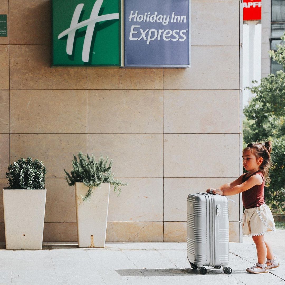 Holiday Inn Express & Suites North gallery photo 3