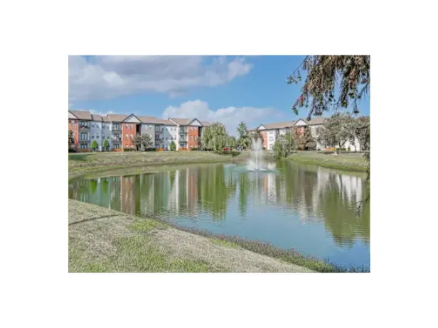 Ultris-Island Park Apartments gallery photo 1