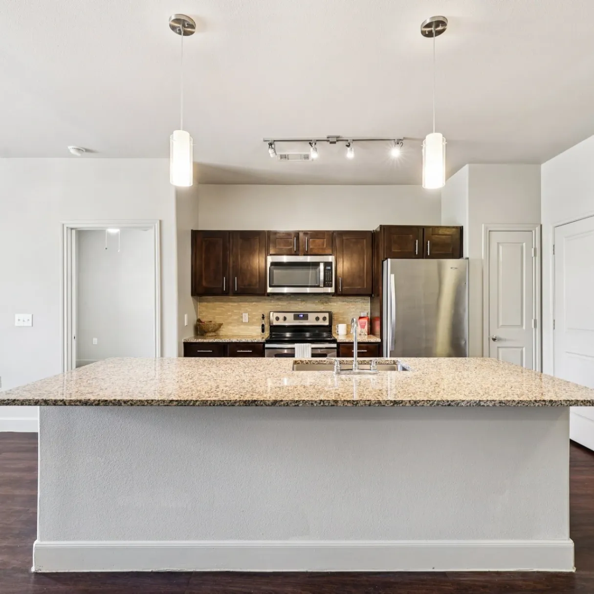 North Creek Apartments gallery photo 3