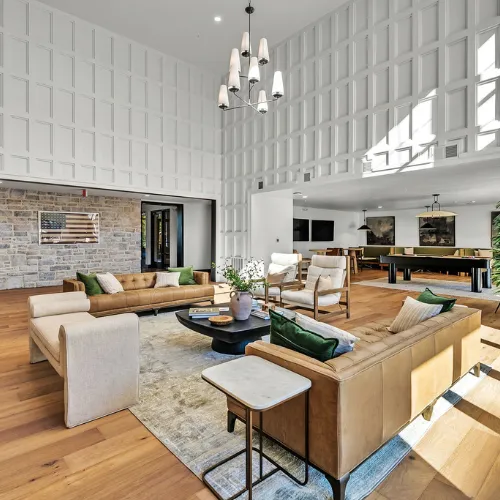 District 757 gallery photo 2