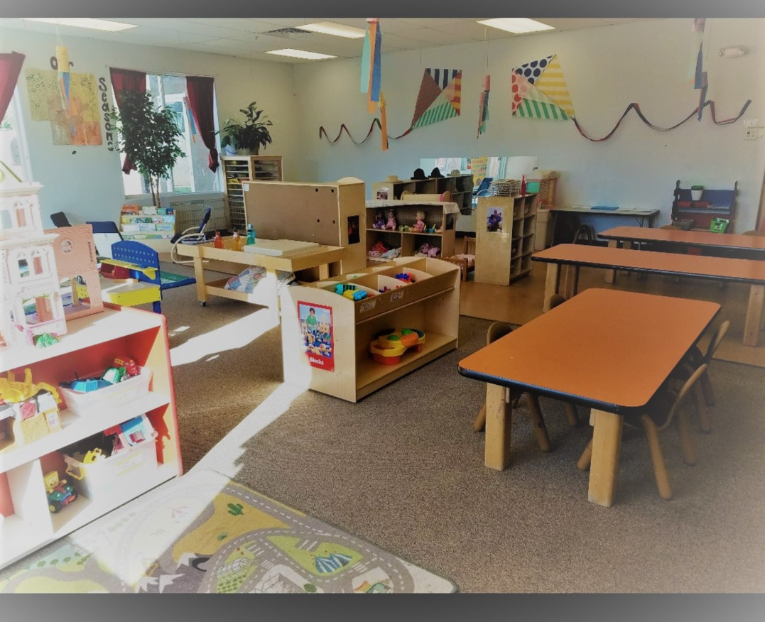 Zoo'n Around Preschool gallery photo 1