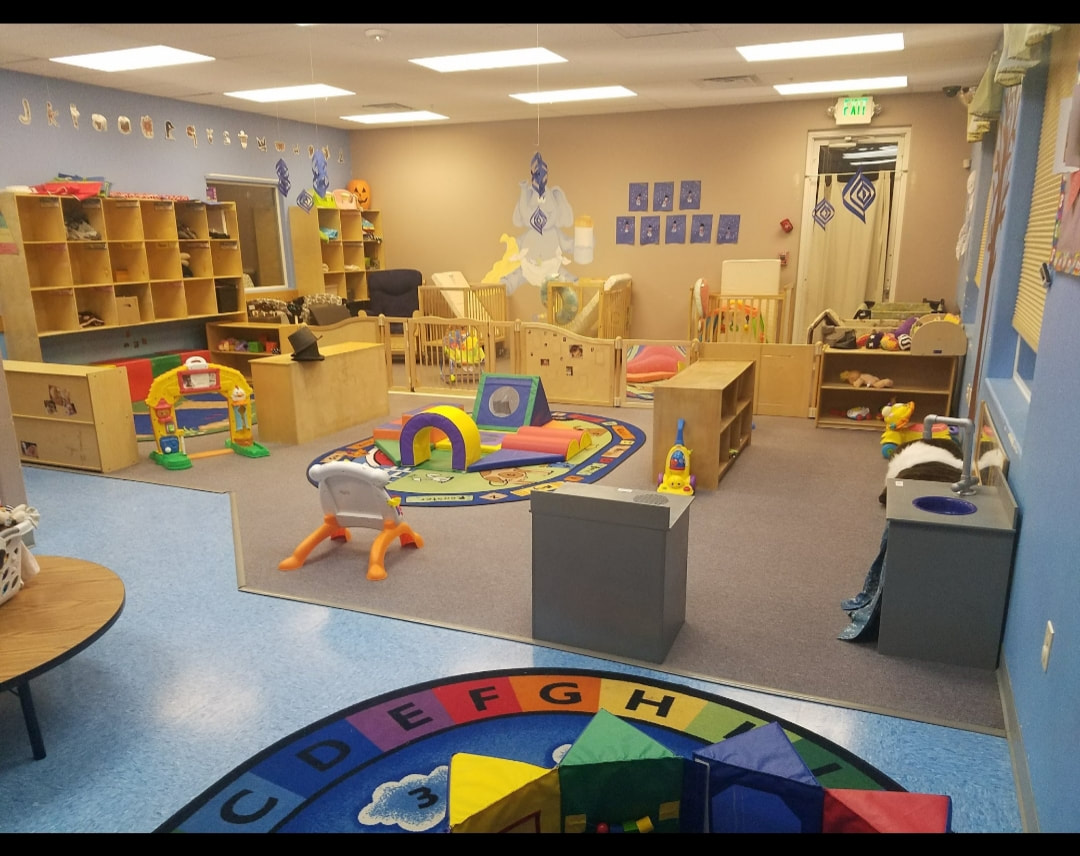 Zoo'n Around Preschool gallery photo 2