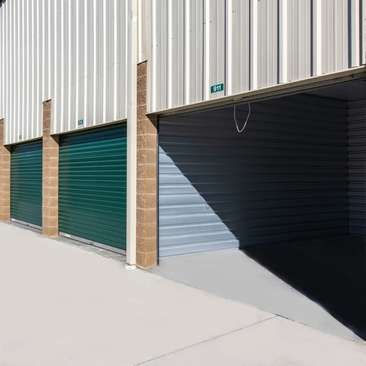 Burlington Freeway Storage gallery photo 3