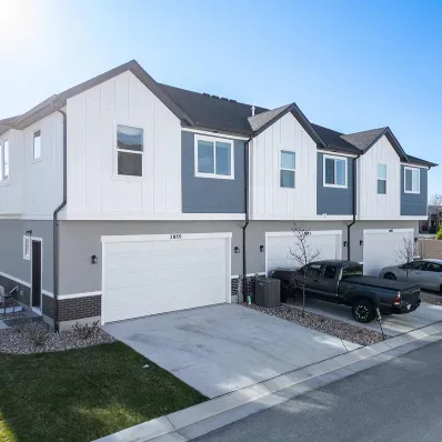 David Weekley Homes - Bonneville Towns gallery photo 9