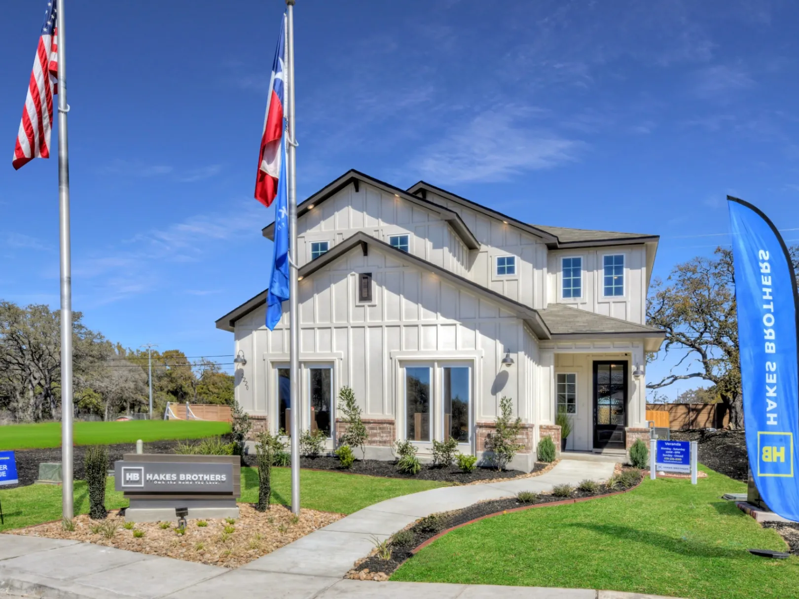 Hakes Brothers at Veranda gallery photo 1