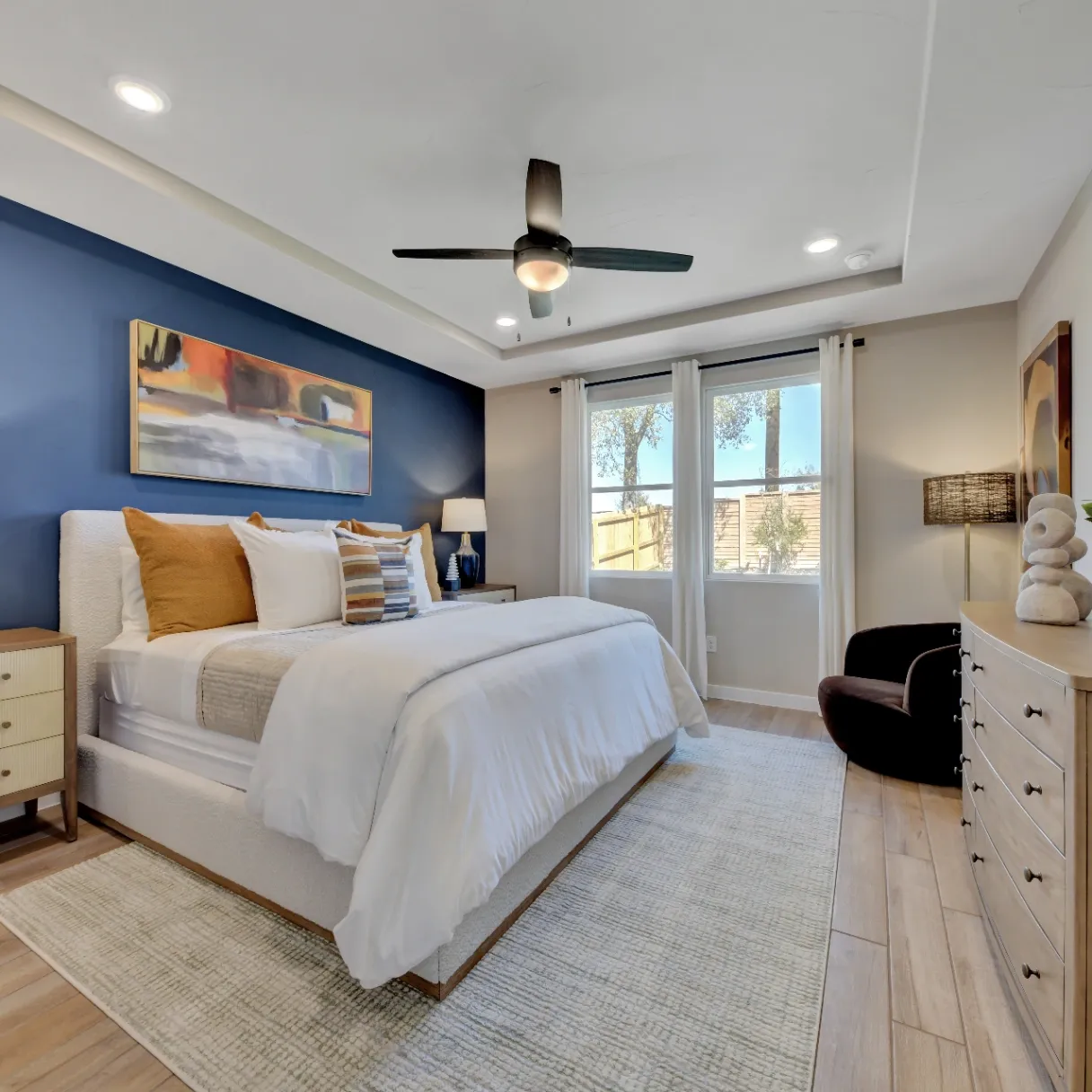 Hakes Brothers at Veranda gallery photo 5