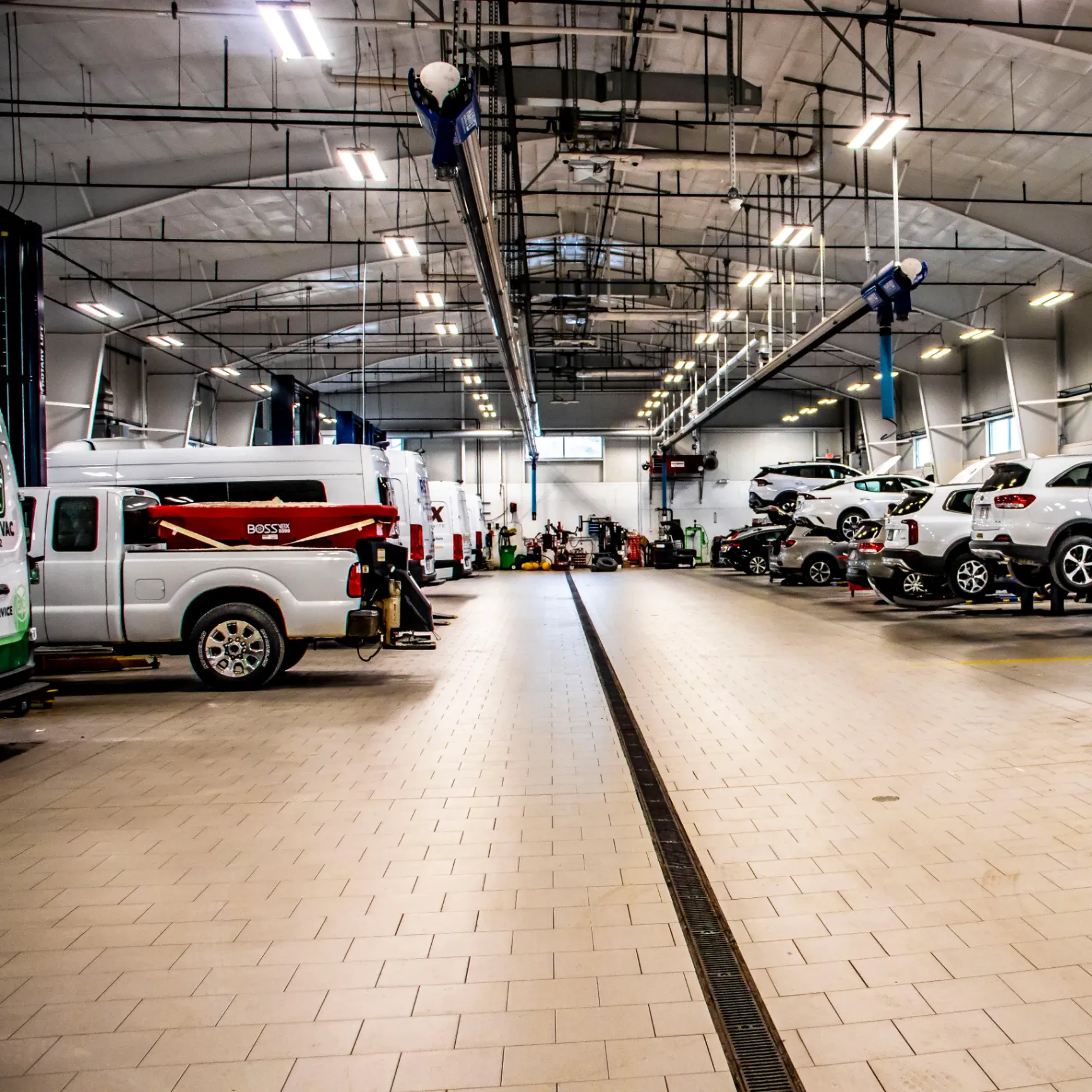 Mercedes-Benz of Shrewsbury gallery photo 5