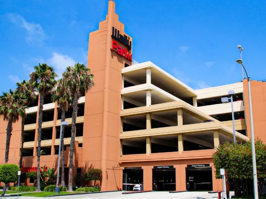 WallyPark Los Angeles gallery photo 1