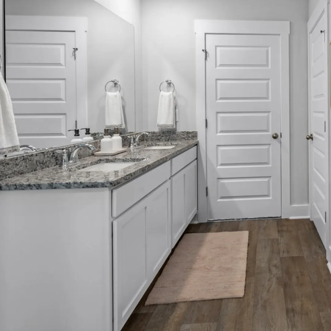 Merchant Point by D.R. Horton gallery photo 5