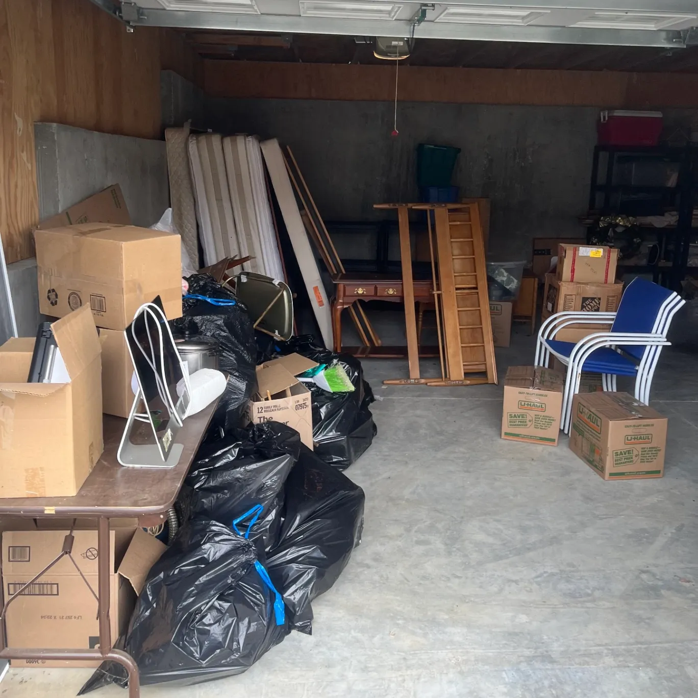 Two Men and a Junk Truck gallery photo 5