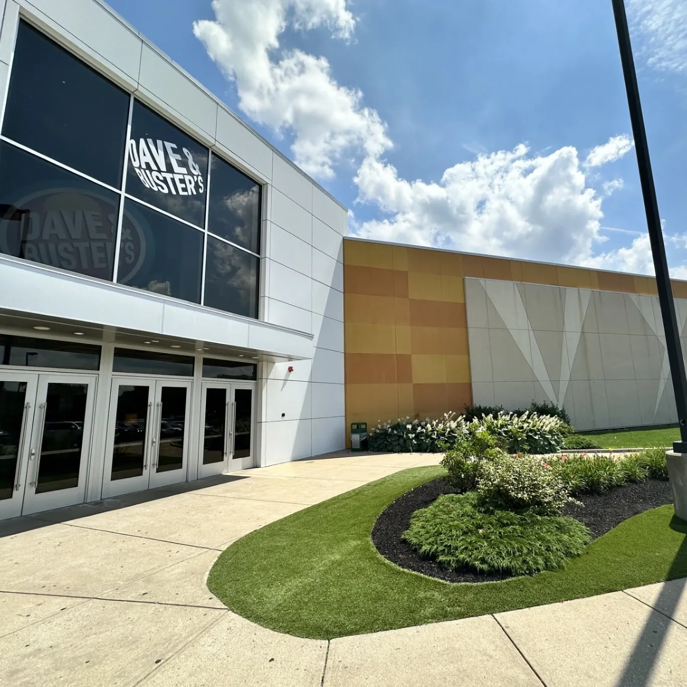 Dave and Buster's gallery photo 6