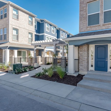 Hamlet Homes gallery photo 4