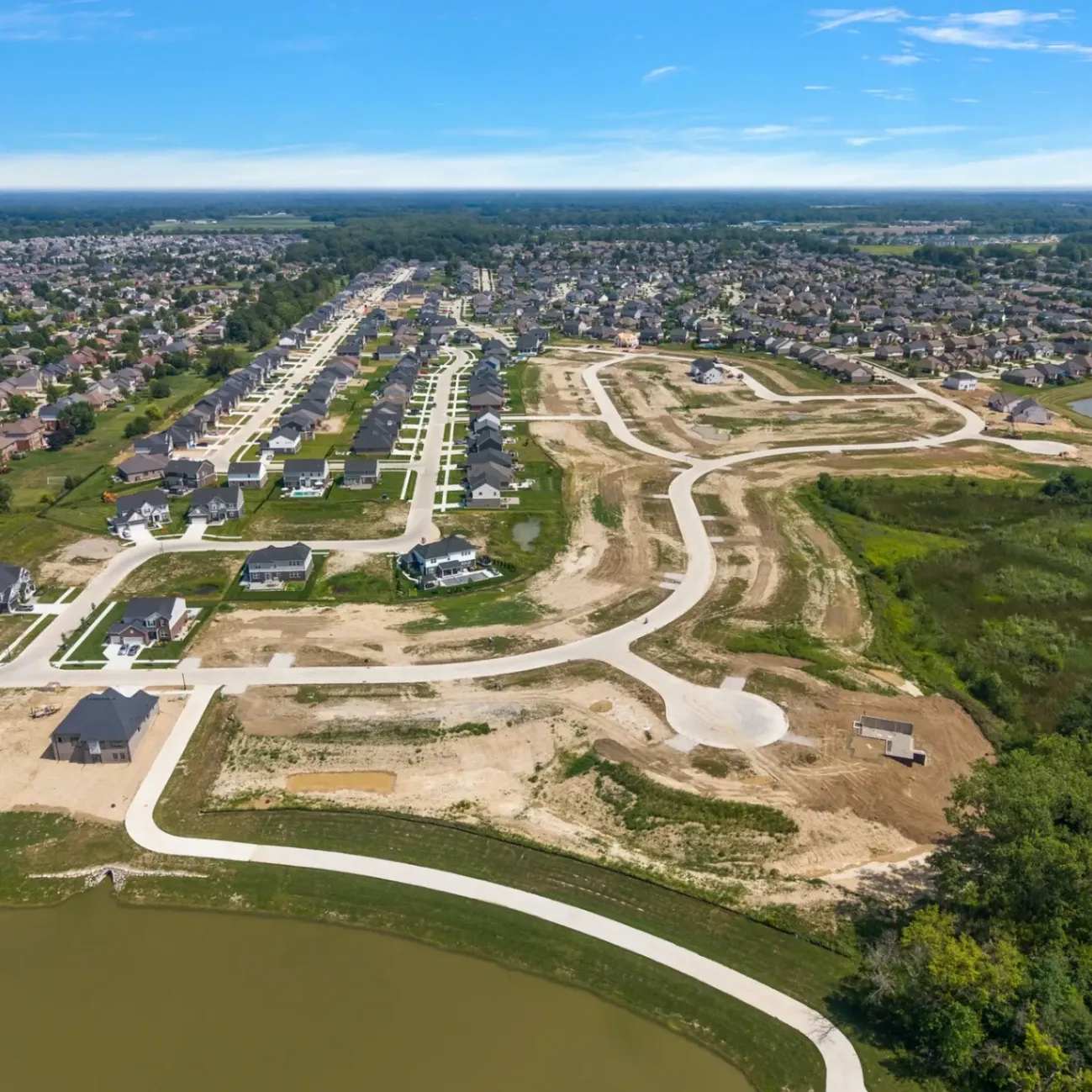 Wolverine Country Club Estates | Lombardo Homes gallery photo 2