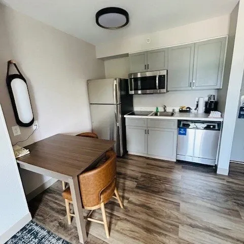 Homewood Suites  gallery photo 4