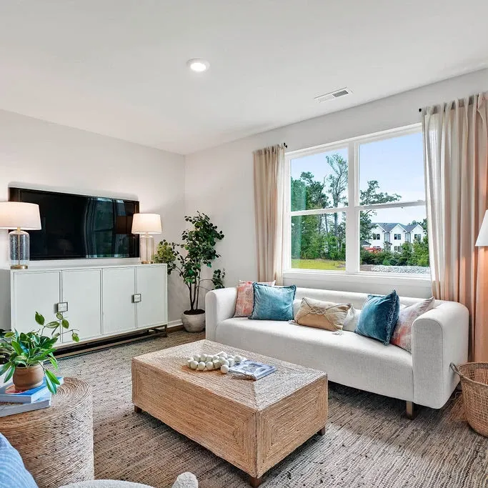 Driftwood by D.R. Horton gallery photo 2