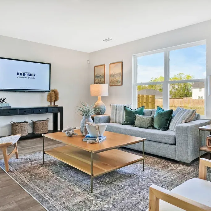 Patriot Pointe at Towne Pointe by D.R. Horton gallery photo 4