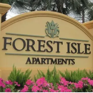 Forest Isle Apartments Logo